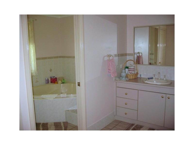 43-45 Thomas Street, Parkes NSW 2870