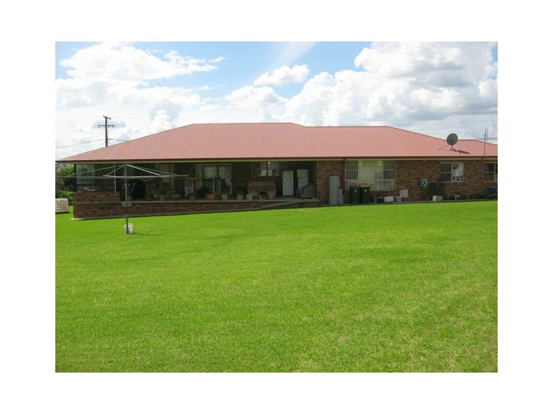 43-45 Thomas Street, Parkes NSW 2870