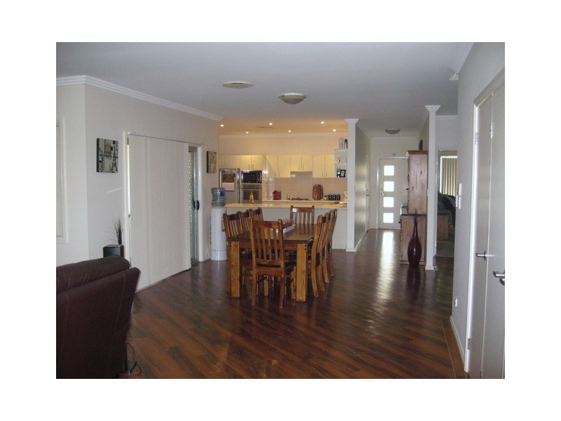 7 Koala Street, Parkes NSW 2870