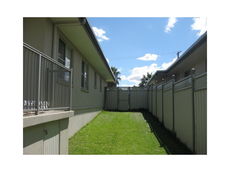 7 Koala Street, Parkes NSW 2870