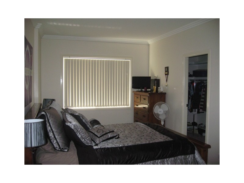 7 Koala Street, Parkes NSW 2870