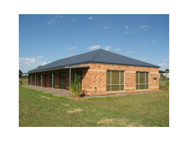 308 Nash Street, Parkes NSW 2870