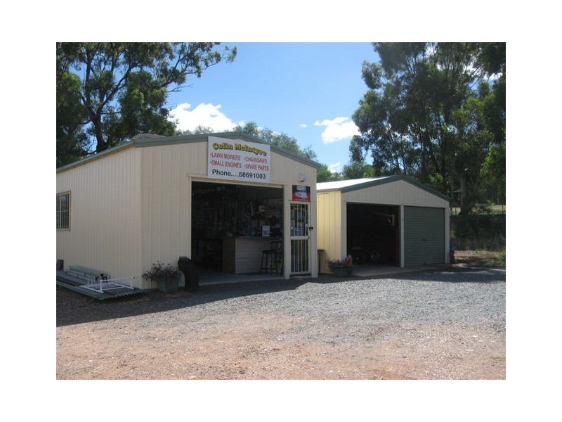 174 Caswell Street, Peak Hill NSW 2869