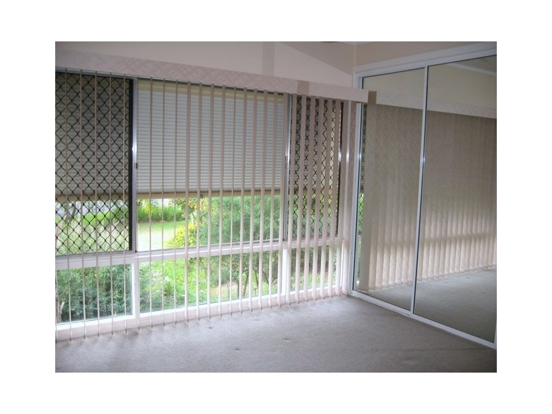 34 Molong Road, Parkes NSW 2870