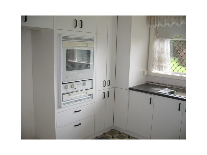 34 Molong Road, Parkes NSW 2870