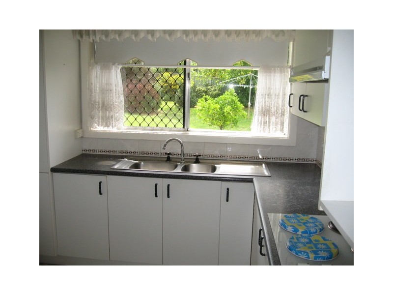 34 Molong Road, Parkes NSW 2870