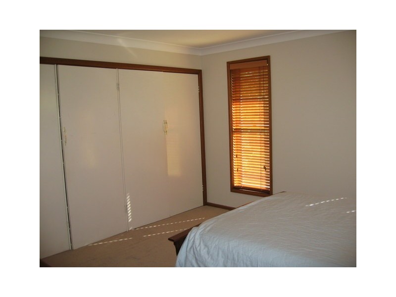 33 Moor Street, Parkes NSW 2870