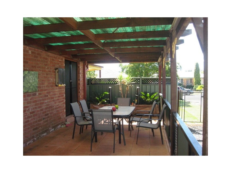 5 Christina Close, Parkes NSW 2870