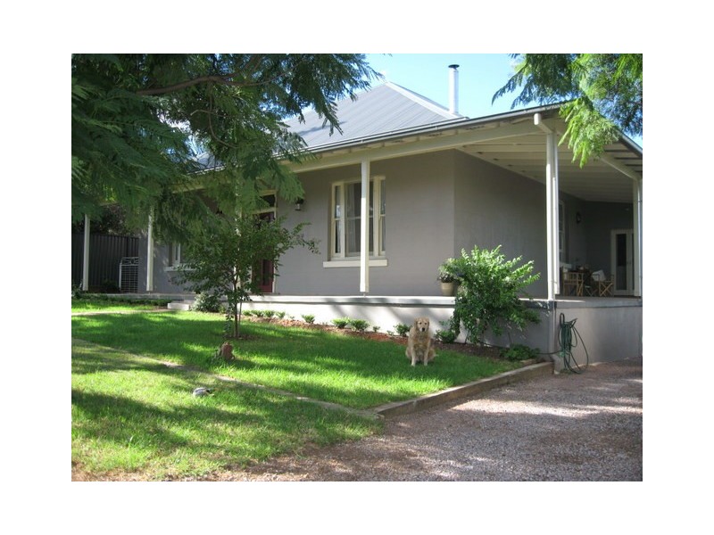7 Hill Street, Parkes NSW 2870