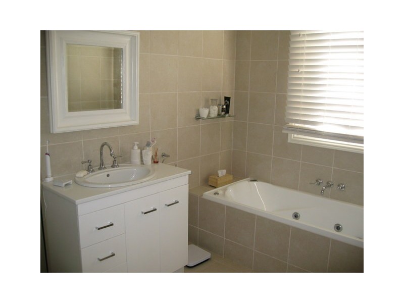 7 Hill Street, Parkes NSW 2870