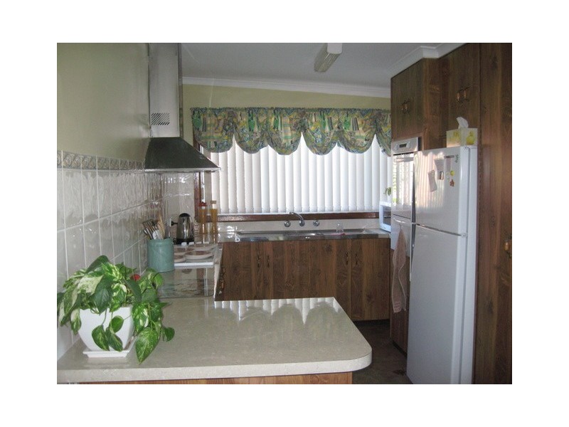 17 Reid Street, Parkes NSW 2870