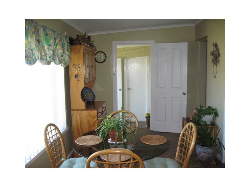 17 Reid Street, Parkes NSW 2870