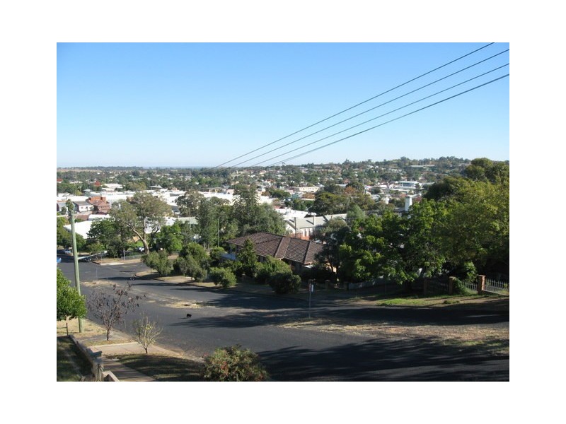 36A High Street, Parkes NSW 2870