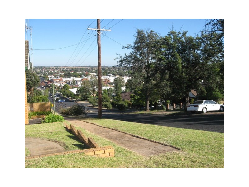 36A High Street, Parkes NSW 2870