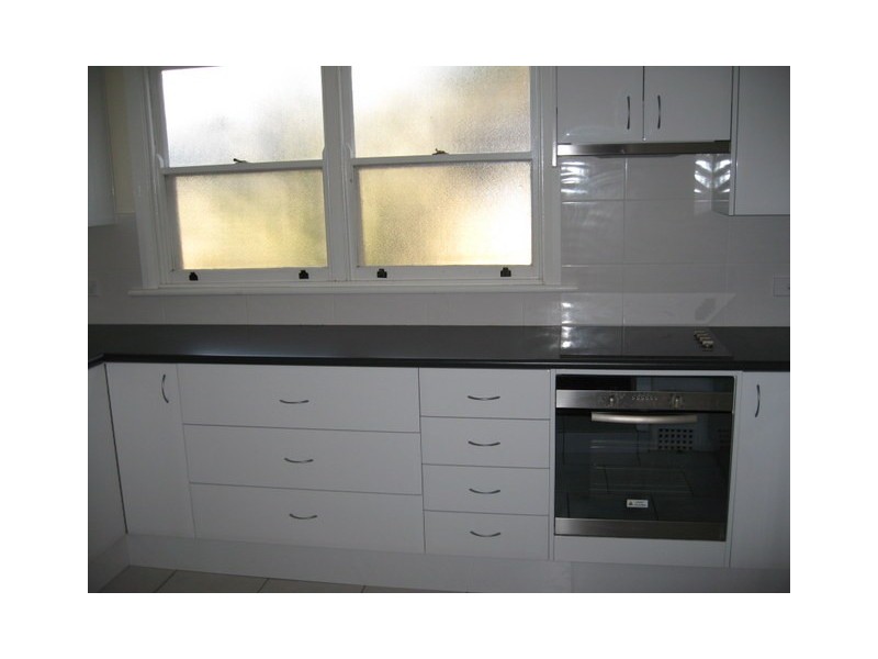 13 Hill Street, Parkes NSW 2870