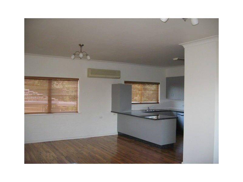20 Reid Street, Parkes NSW 2870