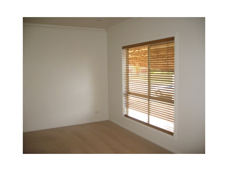 20 Reid Street, Parkes NSW 2870