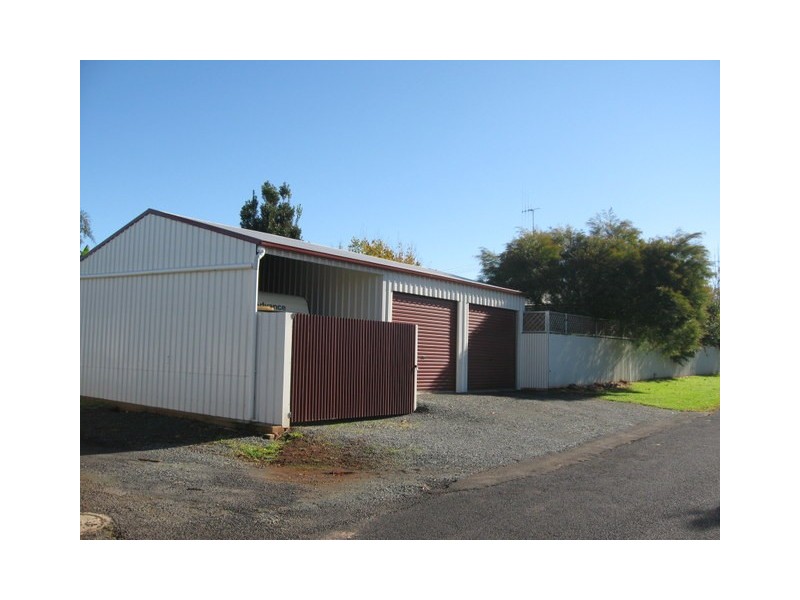 7 Tichborne Street, Parkes NSW 2870