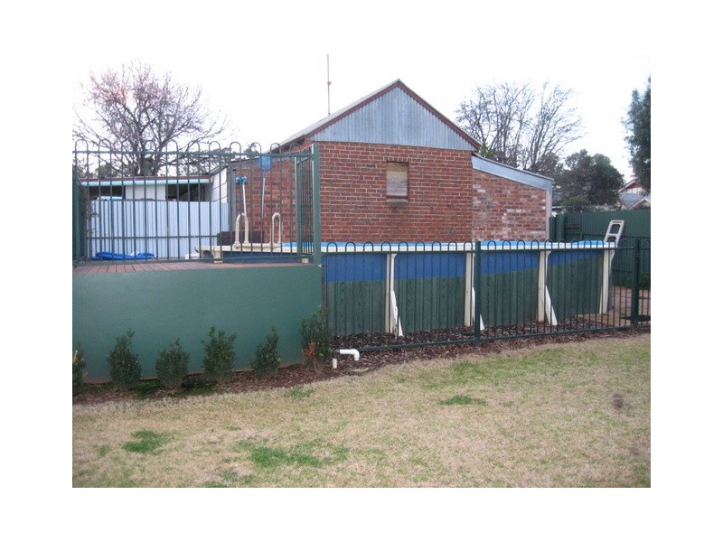 5 Bollinger Street, Parkes NSW 2870