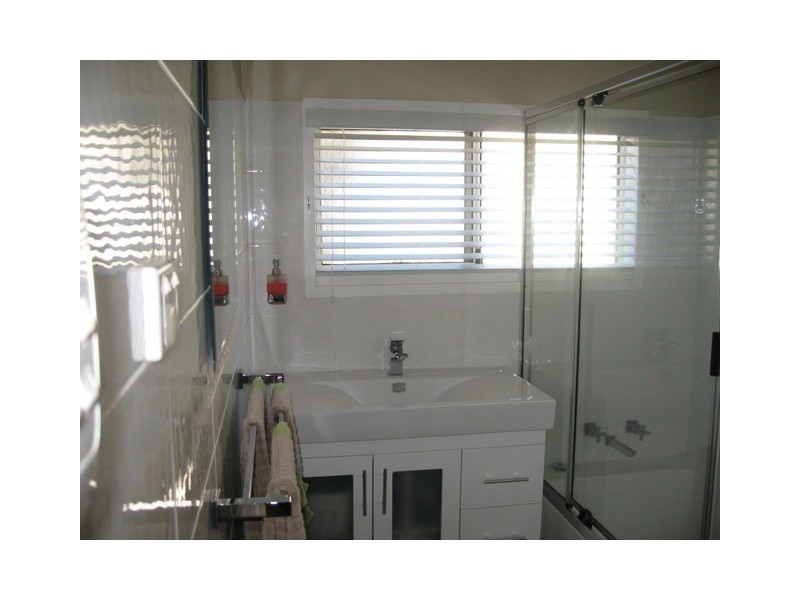 28 Pearce Street, Parkes NSW 2870
