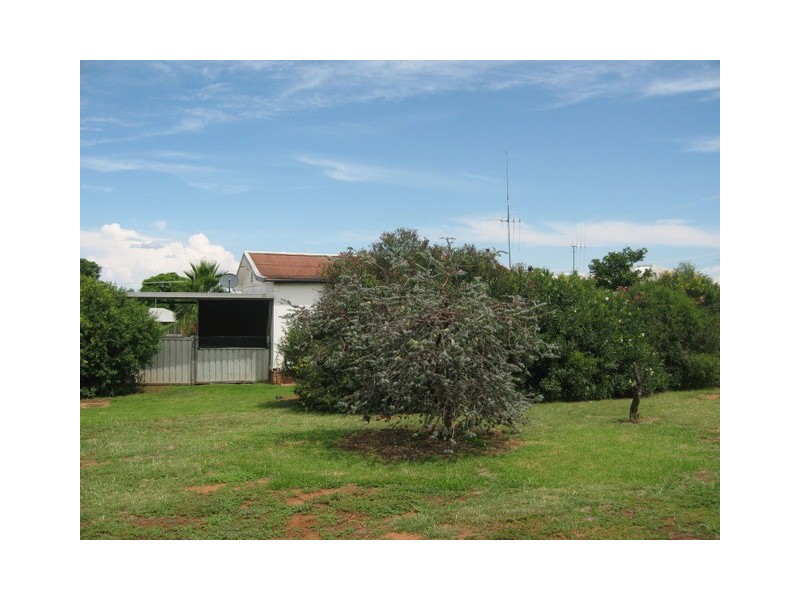 20 Want Street, Parkes NSW 2870