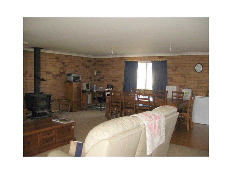 29 Medlyn Street, Parkes NSW 2870