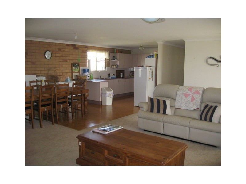 29 Medlyn Street, Parkes NSW 2870