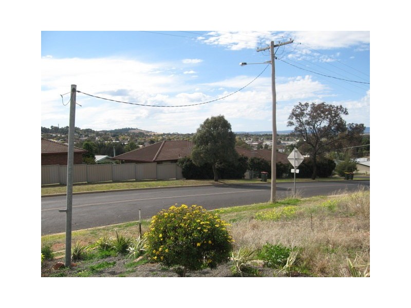 29 Medlyn Street, Parkes NSW 2870