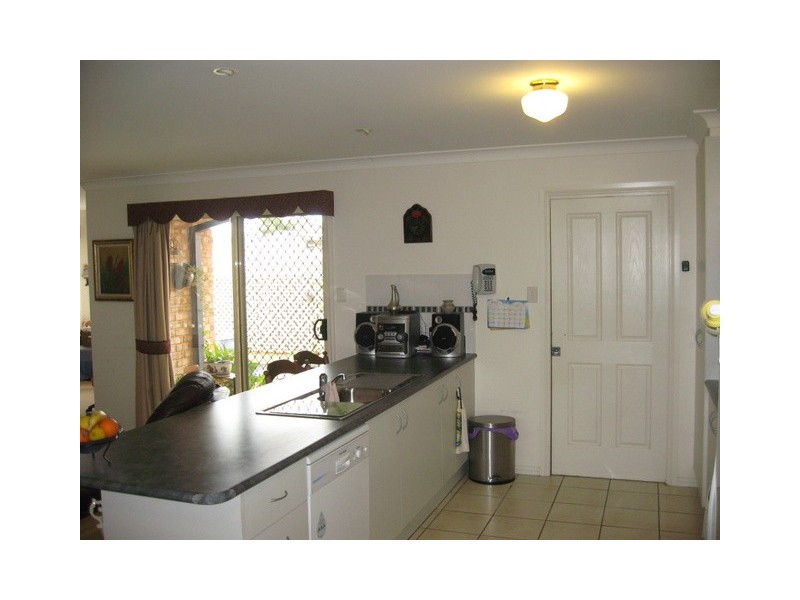 5 Guillan Place, Parkes NSW 2870