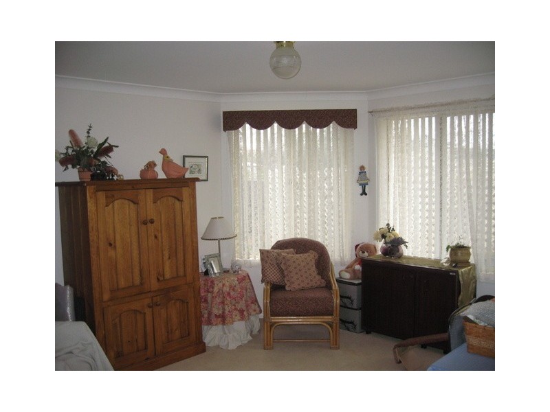 5 Guillan Place, Parkes NSW 2870