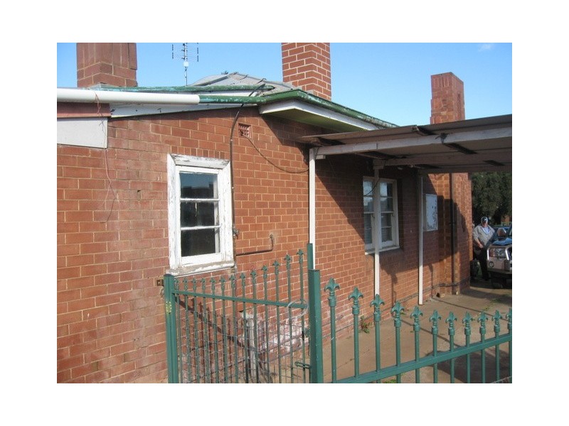 48 Dalton Street, Parkes NSW 2870