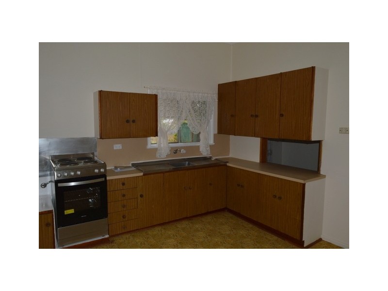 56 Boori Street, Peak Hill NSW 2869