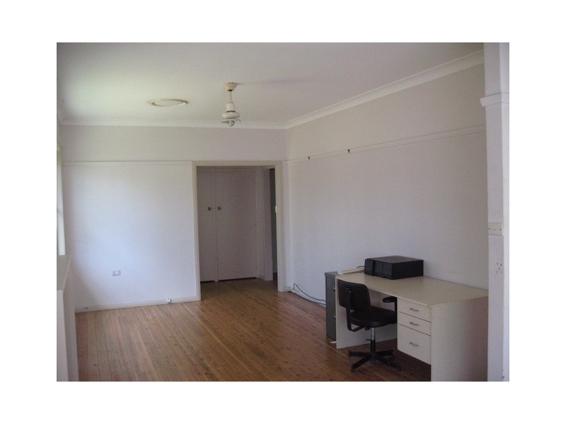 108 Euchie Street, Peak Hill NSW 2869