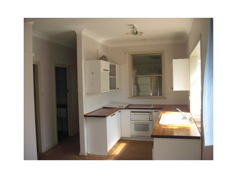 108 Euchie Street, Peak Hill NSW 2869