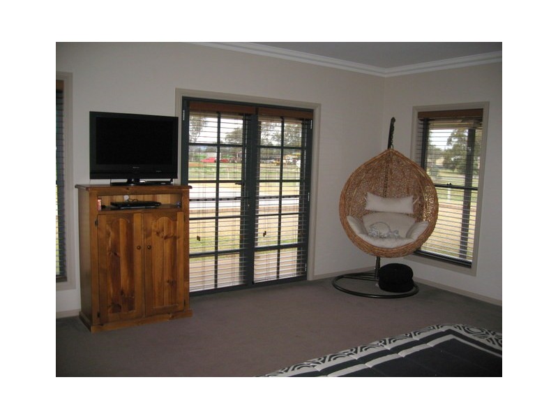 300 Nash Street, Parkes NSW 2870