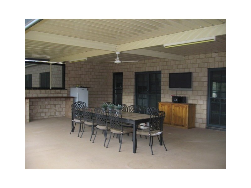 300 Nash Street, Parkes NSW 2870
