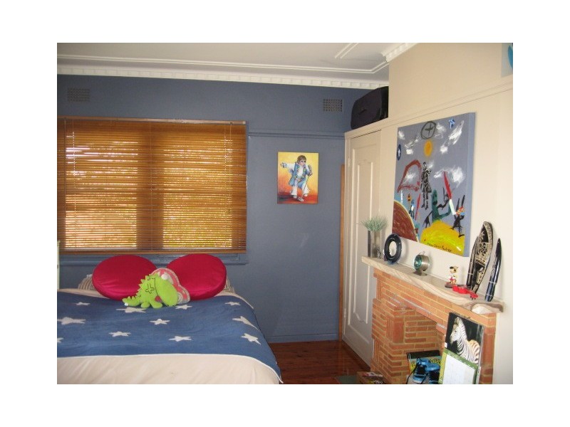 12 Boazman Avenue, Parkes NSW 2870