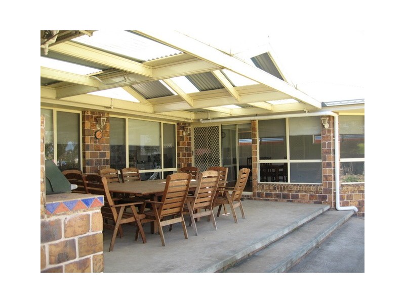 6 Caledonia Street, Parkes NSW 2870