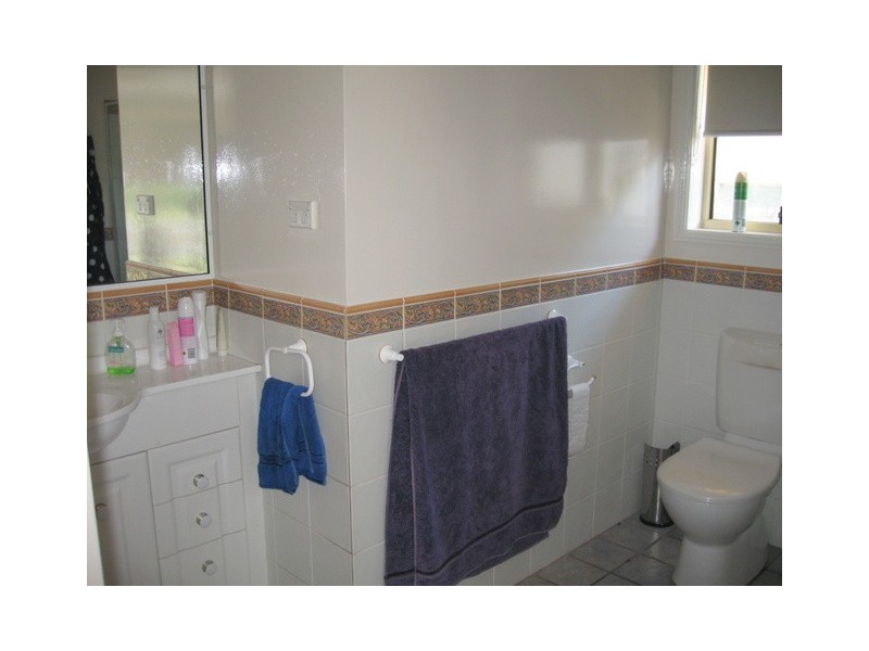 6 Caledonia Street, Parkes NSW 2870