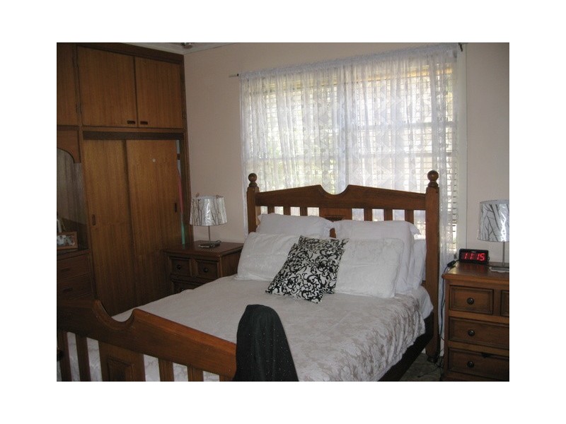 7 Hooley Street, Parkes NSW 2870