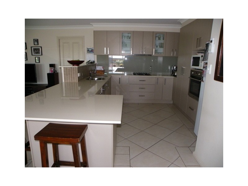 11 Avoca Place, Parkes NSW 2870