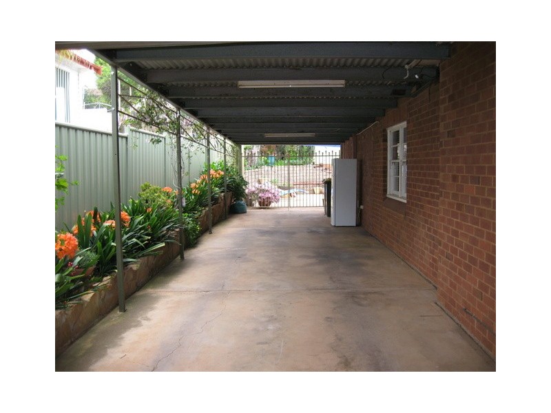 6 Want Street, Parkes NSW 2870