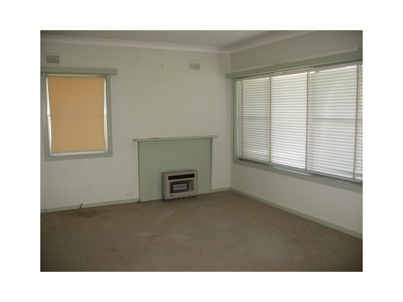 3 Melbourne Street, Parkes NSW 2870