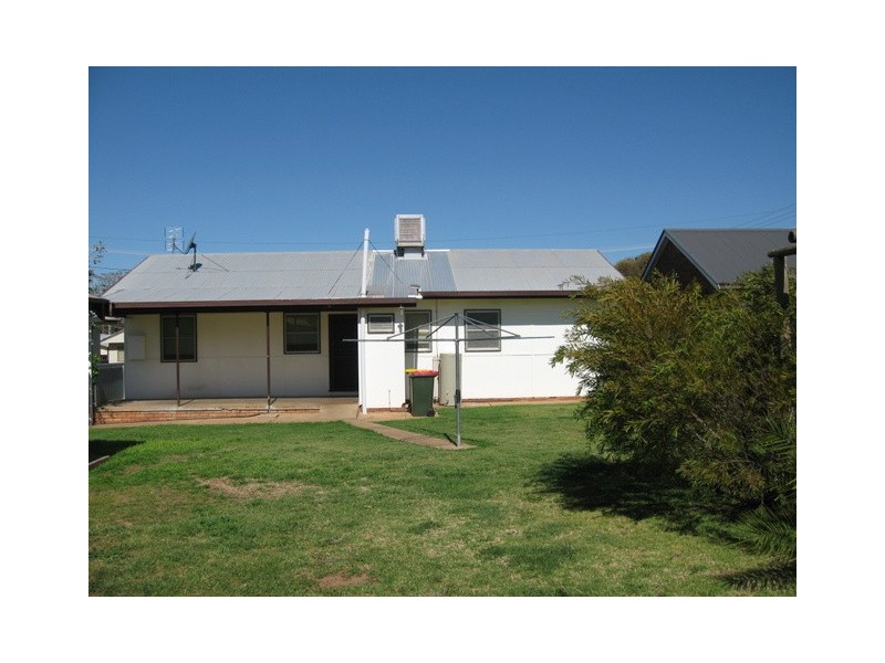 3 Melbourne Street, Parkes NSW 2870