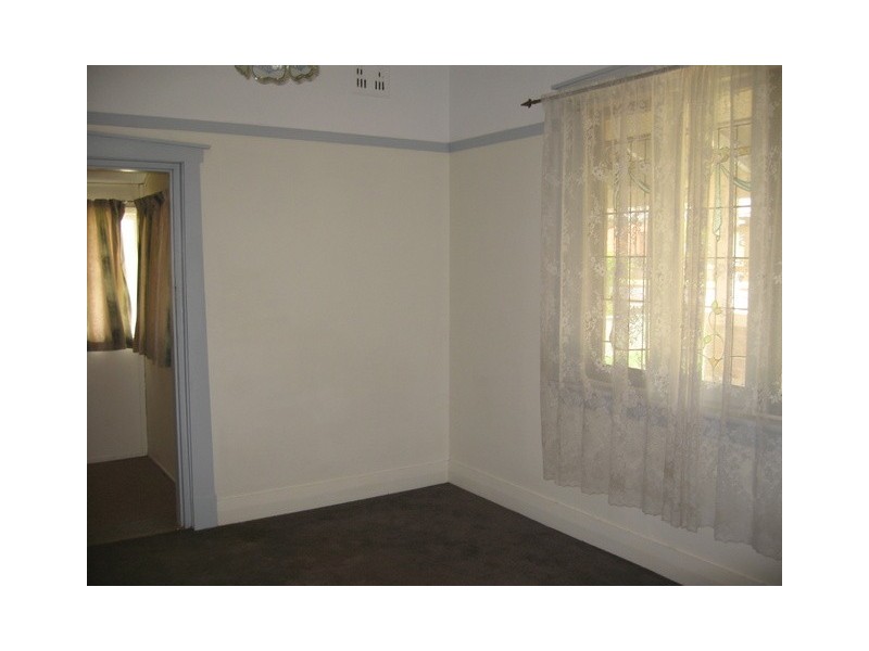 7 Oswin Street, Parkes NSW 2870