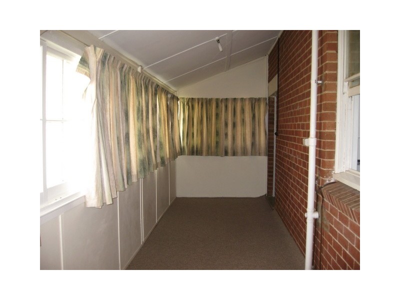 7 Oswin Street, Parkes NSW 2870