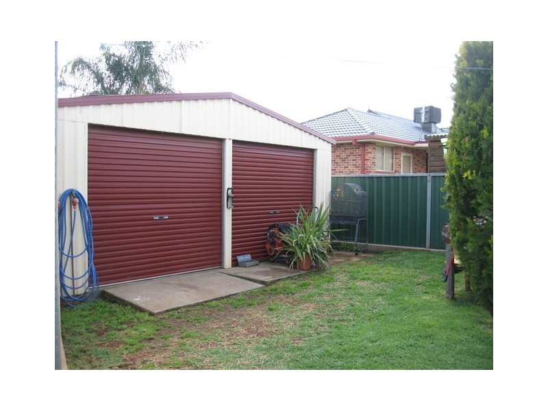 29 Paterson Street, Parkes NSW 2870