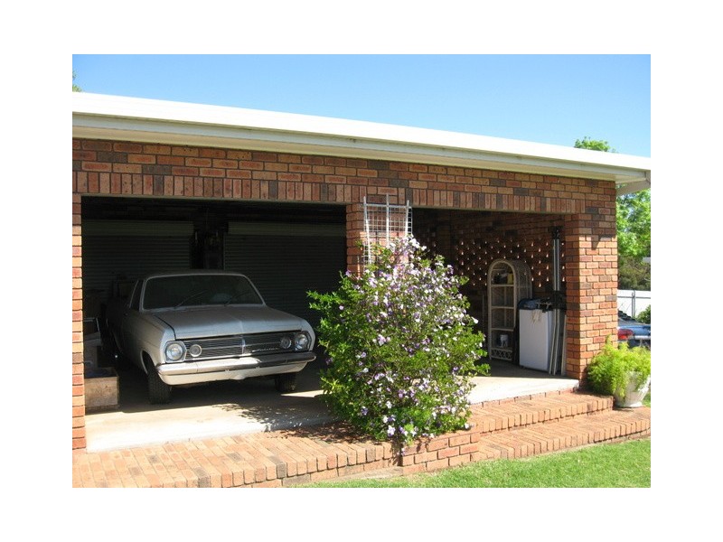 47 Woodward Street, Parkes NSW 2870