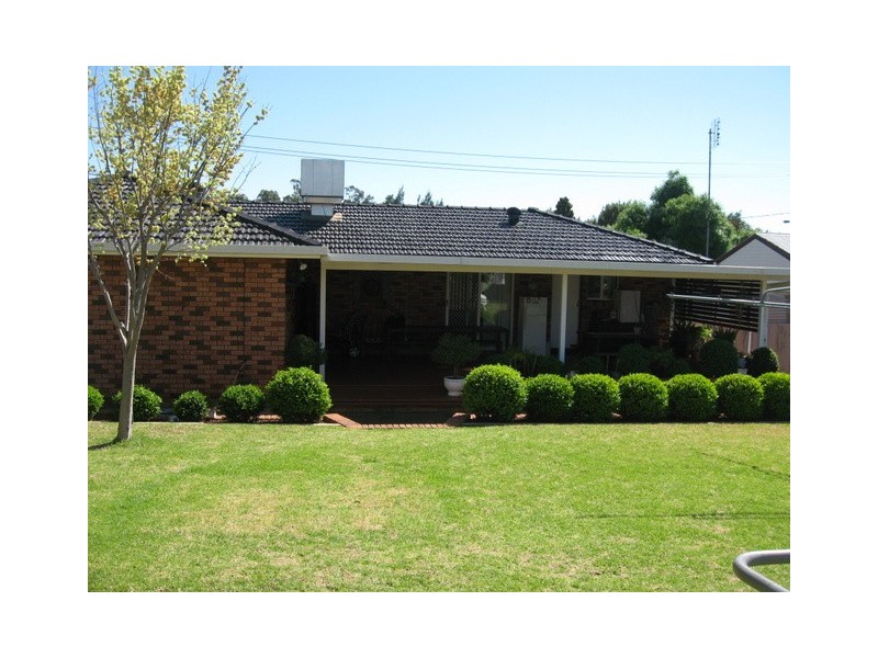 47 Woodward Street, Parkes NSW 2870