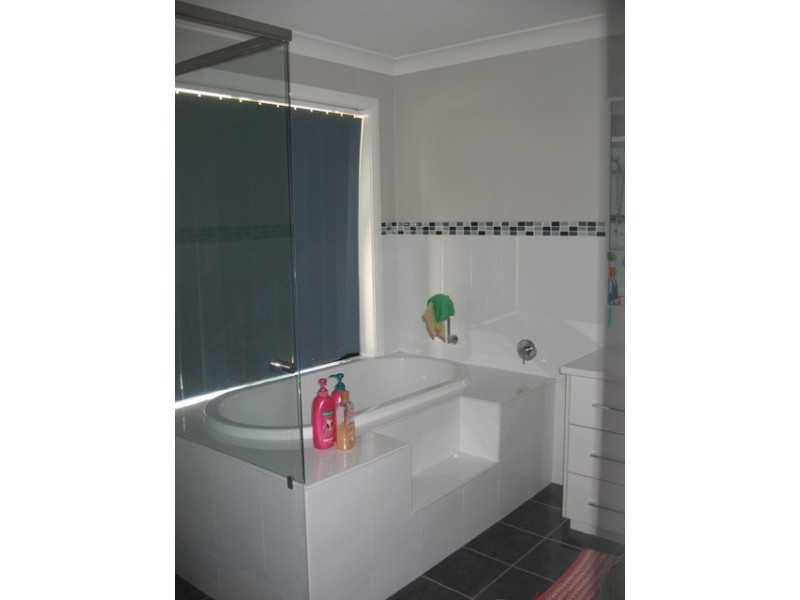 11 Dunstan Close, Forbes NSW 2871